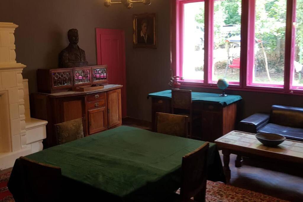 קלוז'-נאפוקה Josephine Central Villa & Garden מראה חיצוני תמונה